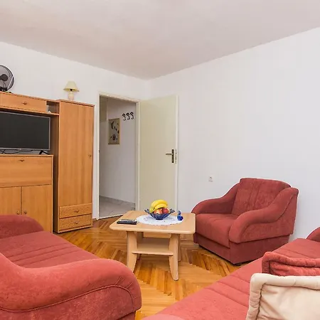 U Centru Makarske Apartamento